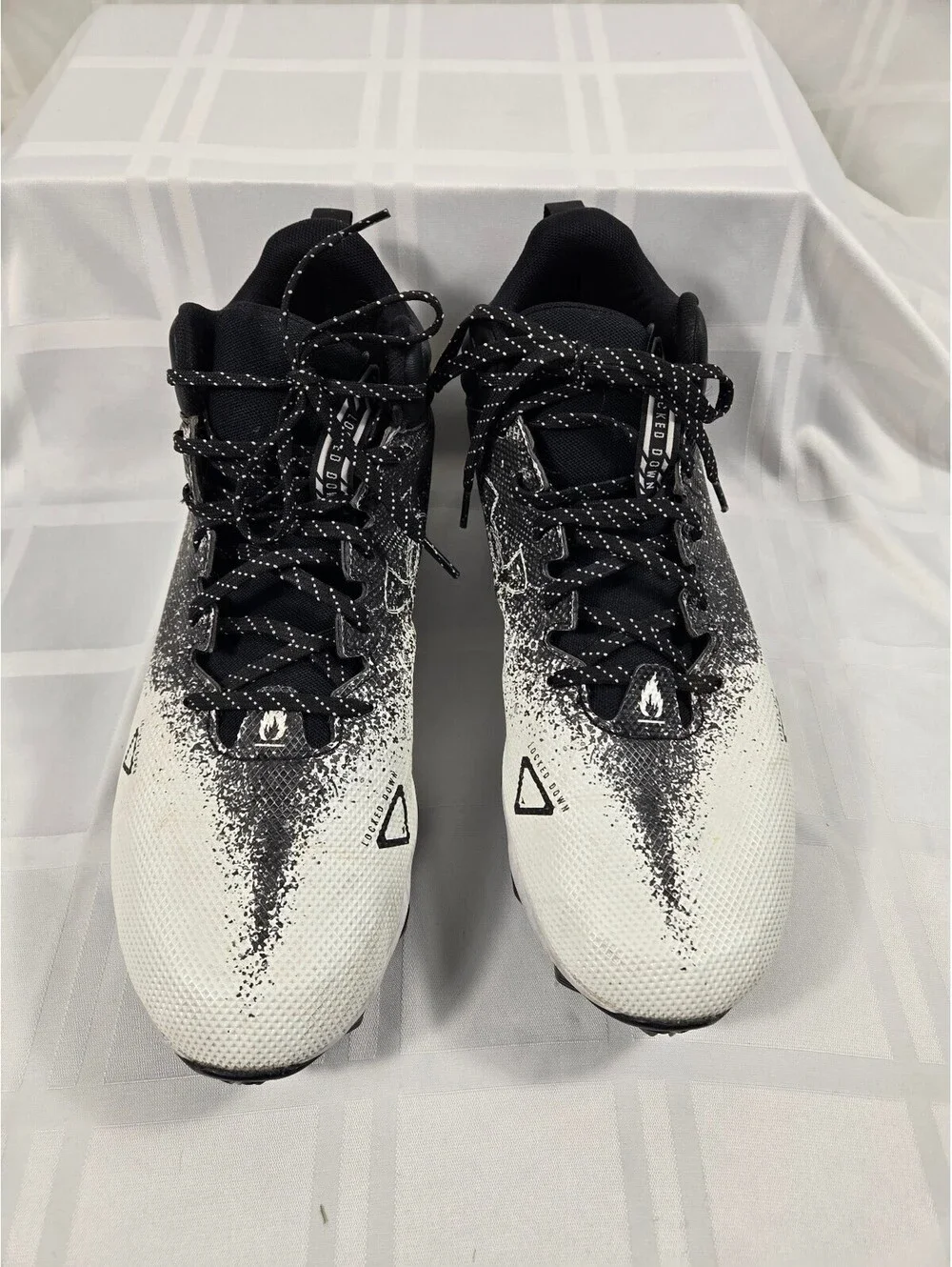 Under Armour Spotlight Franchise RM 2.0 Football Cleats S 13